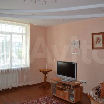 Сдается 1-комнатная квартира, 45 м²