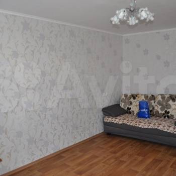 Продается 1-комнатная квартира, 42,2 м²