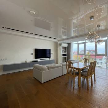 Продается Многокомнатная квартира, 164,2 м²