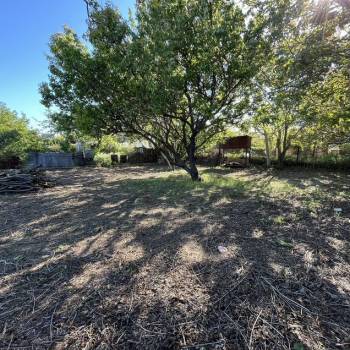 Продается Участок, 400 м²