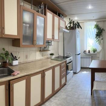 Продается Многокомнатная квартира, 82,2 м²