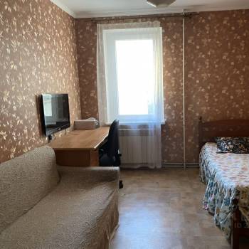 Сдается Многокомнатная квартира, 100 м²