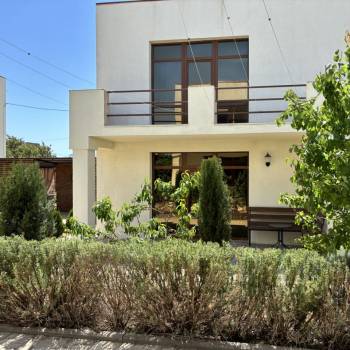 Продается Дом, 203 м²