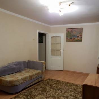 Продается 1-комнатная квартира, 38 м²
