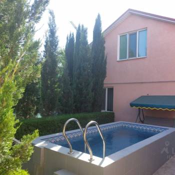 Продается Дом, 317 м²