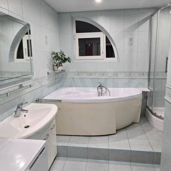 Продается 3-х комнатная квартира, 73 м²