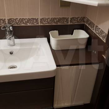 Продается 1-комнатная квартира, 57 м²