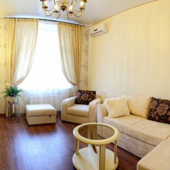 Сдается 2-х комнатная квартира, 70 м²