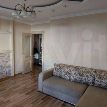 Сдается 1-комнатная квартира, 42 м²