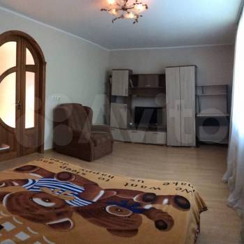 Сдается 1-комнатная квартира, 37 м²