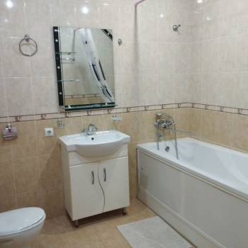 Сдается 1-комнатная квартира, 55 м²