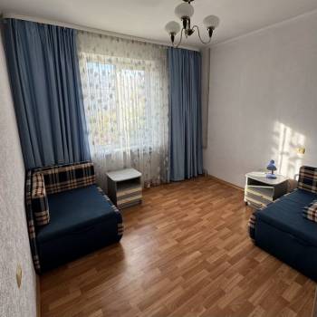 Сдается Многокомнатная квартира, 70 м²
