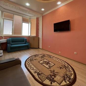 Сдается 1-комнатная квартира, 42 м²