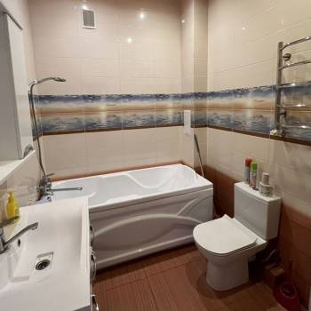 Сдается 1-комнатная квартира, 42 м²