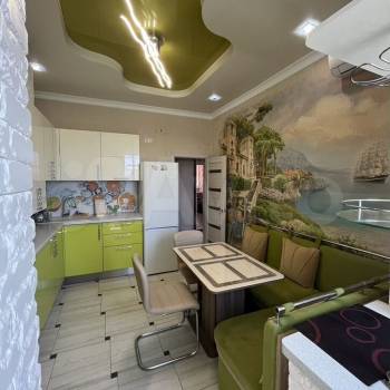 Сдается 1-комнатная квартира, 42 м²