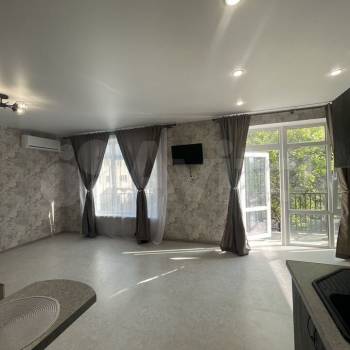 Сдается 1-комнатная квартира, 35 м²