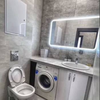 Сдается 2-х комнатная квартира, 65 м²