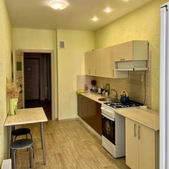 Сдается 1-комнатная квартира, 44 м²