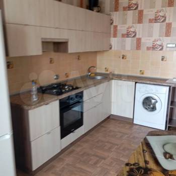 Сдается 1-комнатная квартира, 40 м²