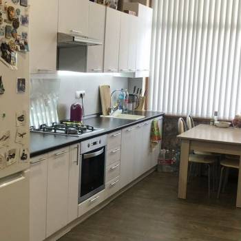 Продается 2-х комнатная квартира, 60 м²