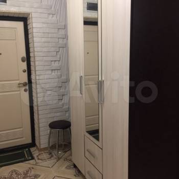 Сдается 1-комнатная квартира, 40 м²