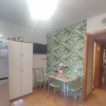 Продается 3-х комнатная квартира, 77,4 м²