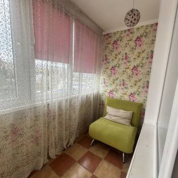 Сдается 1-комнатная квартира, 55 м²