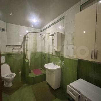 Сдается 1-комнатная квартира, 55 м²