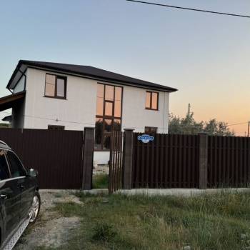 Продается Дом, 240 м²