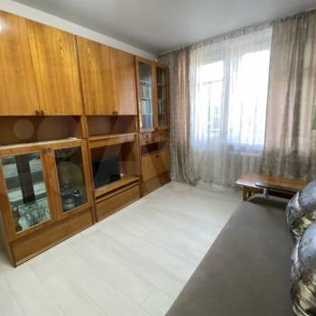 Сдается 1-комнатная квартира, 38 м²