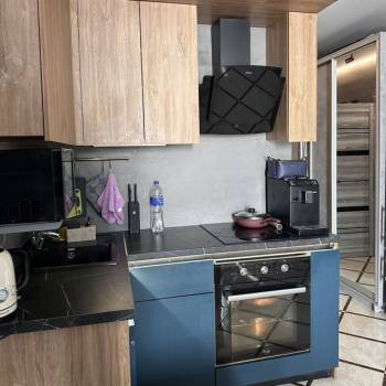 Продается 1-комнатная квартира, 30 м²