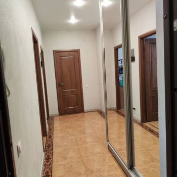 Продается 1-комнатная квартира, 47 м²