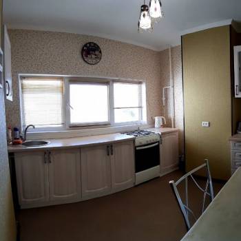 Продается 1-комнатная квартира, 40 м²