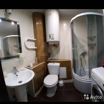 Продается 1-комнатная квартира, 40 м²