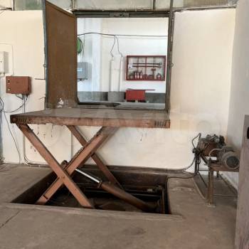 Сдается Нежилое помещение, 100 м²