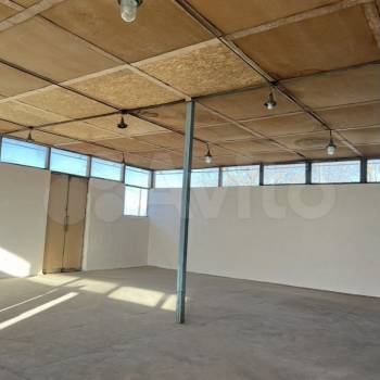 Сдается Нежилое помещение, 237 м²