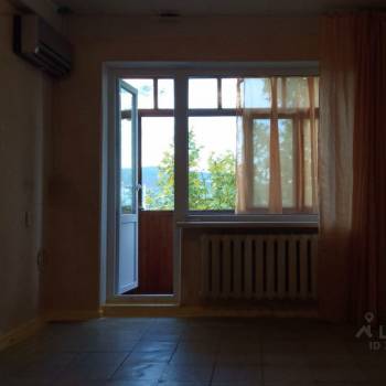 Продается 1-комнатная квартира, 30,7 м²