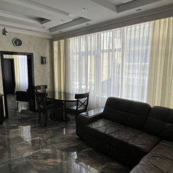 Сдается 2-х комнатная квартира, 70 м²