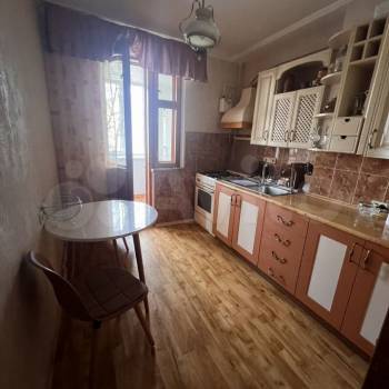 Сдается 2-х комнатная квартира, 65 м²