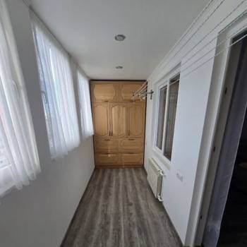 Продается 1-комнатная квартира, 35 м²