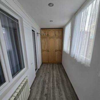 Продается 1-комнатная квартира, 35 м²