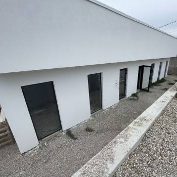 Сдается Нежилое помещение, 150 м²