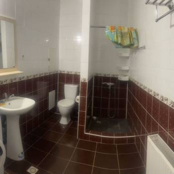 Сдается 1-комнатная квартира, 66 м²