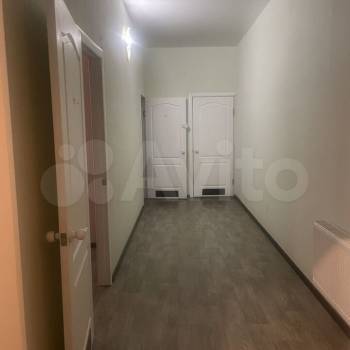 Сдается 1-комнатная квартира, 66 м²