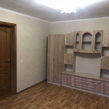 Сдается 2-х комнатная квартира, 80 м²