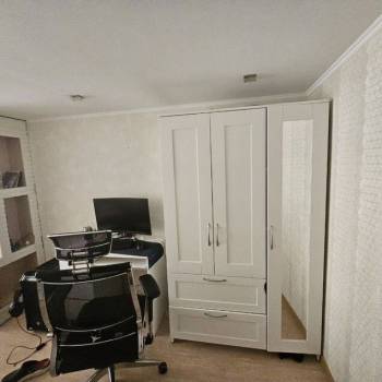 Сдается 1-комнатная квартира, 60 м²