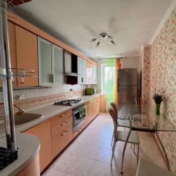 Сдается Многокомнатная квартира, 70 м²