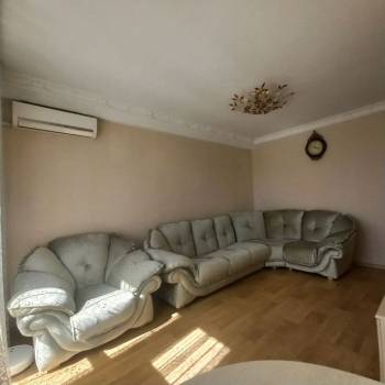 Сдается Многокомнатная квартира, 57 м²