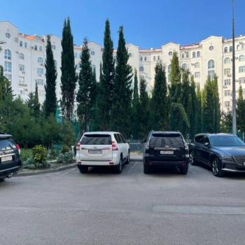 Продается 2-х комнатная квартира, 129 м²