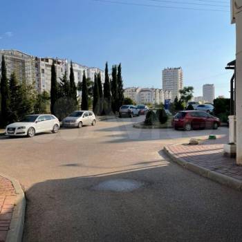 Продается 2-х комнатная квартира, 129 м²